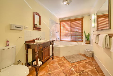 Spencer Suites Albany - Travel Agents 7