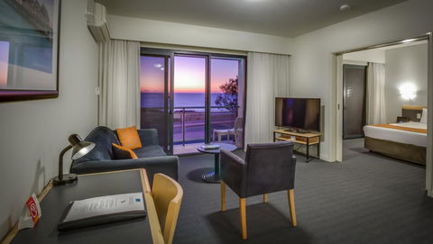 Quality Resort Sorrento Beach - Travel Search 7