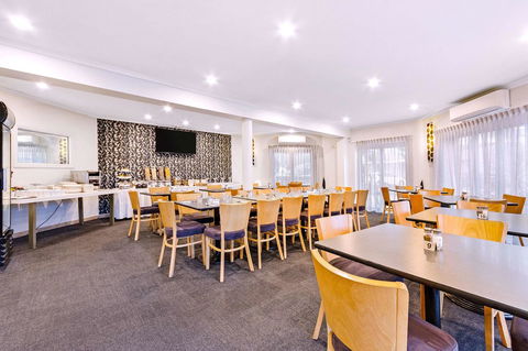 Quality Resort Sorrento Beach - Travel Search 32