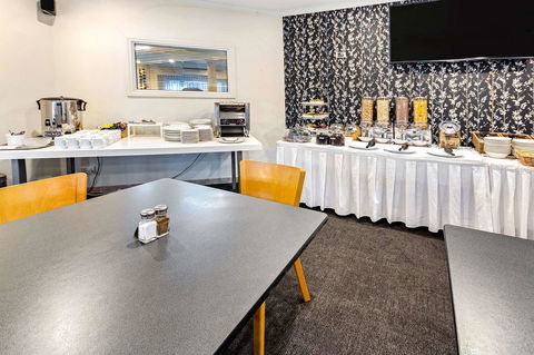 Quality Resort Sorrento Beach - Travel Search 36
