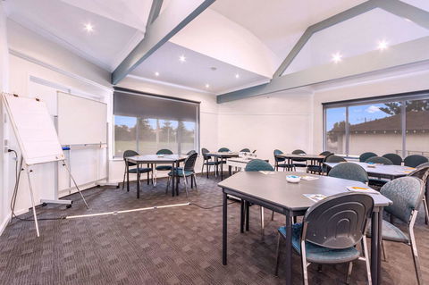 Quality Resort Sorrento Beach - Travel Search 34