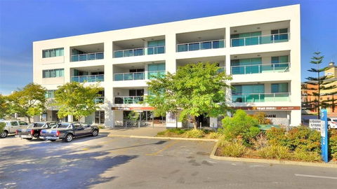 Nautica Residences Mandurah - Travel Search 20