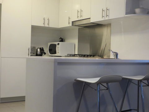 PTApartments - Travel Search 8