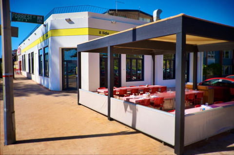 Cottesloe Artist's Beach Retreat - Travel Search 7