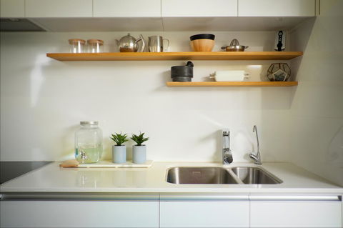 Cottesloe Artist's Beach Retreat - Travel Search 8