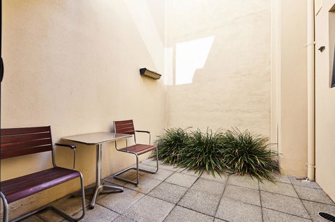 Fremantle Townhouse U/5 - Tourism Guide 5