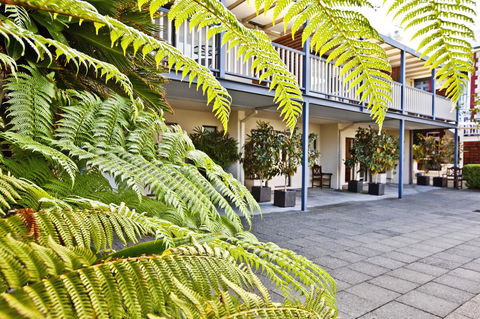 Fremantle Townhouse U/5 - Tourism Guide 15