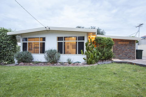 Rustic Retreat Esperance - Tourism Guide 5