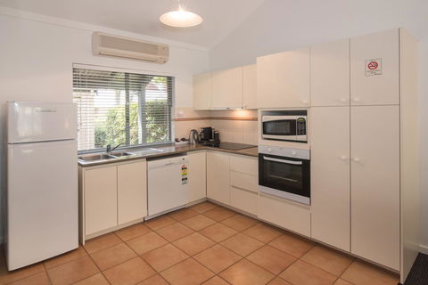 Bayshore Beachside Resort - Travel Search 22