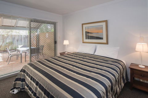 Bayshore Beachside Resort - Travel Search 3