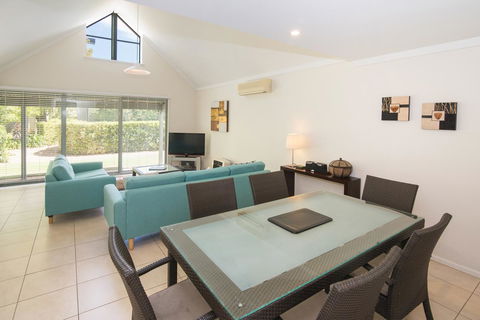Bayshore Beachside Resort - Travel Search 29