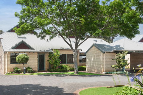 Bayshore Beachside Resort - Travel Search 32