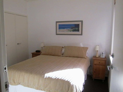 West End District Apartments - Tourism Guide 26