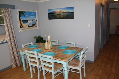 Jbay Beach Shack - Travel Search 11