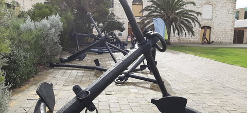 Fremantle Beach Backpackers - Tourism Guide 11