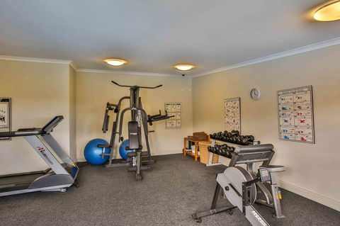 Moonlight Bay Suites - Travel Agents 15