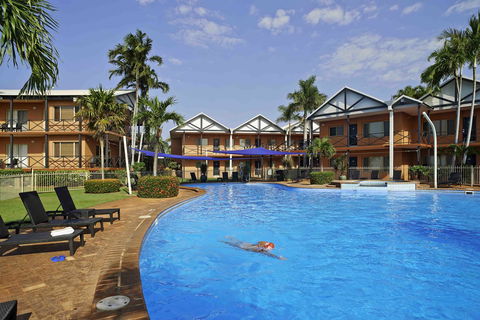 Moonlight Bay Suites - Travel Agents 6