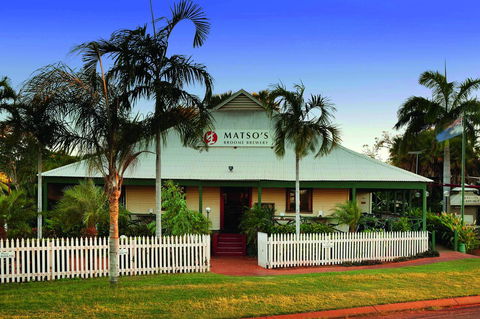 Moonlight Bay Suites - Travel Agents 17