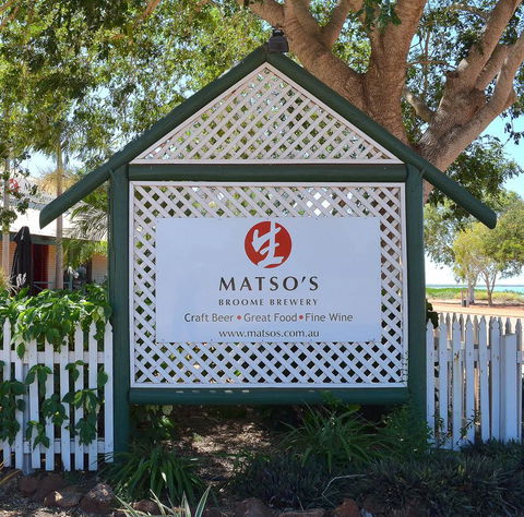 Moonlight Bay Suites - Travel Agents 18