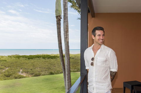 Moonlight Bay Suites - Travel Agents 11