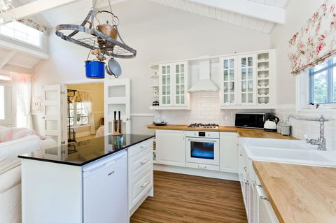 Quiet Escapes Cottages - Travel Agents 21