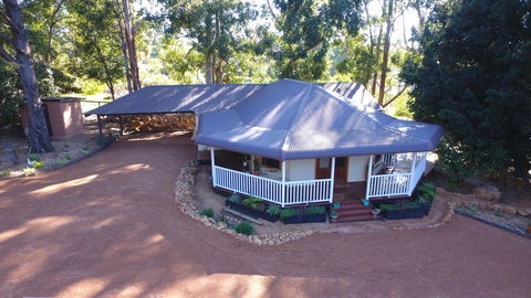 Quiet Escapes Cottages - Travel Agents 0