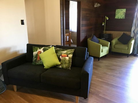 Kangaroo Valley Cottage - Tourism Guide 9