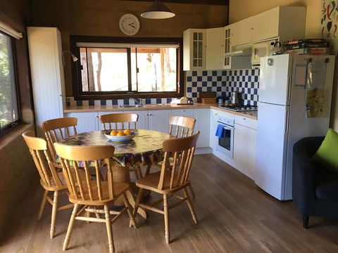 Kangaroo Valley Cottage - Tourism Guide 11