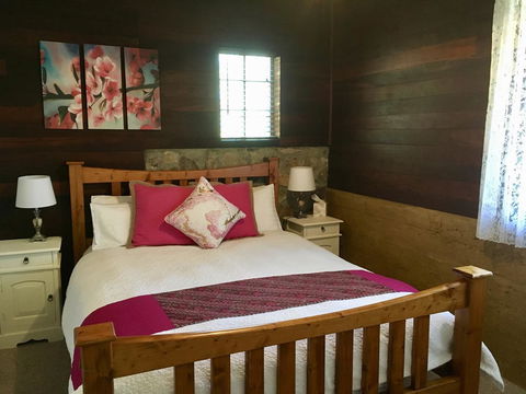 Kangaroo Valley Cottage - Tourism Guide 4