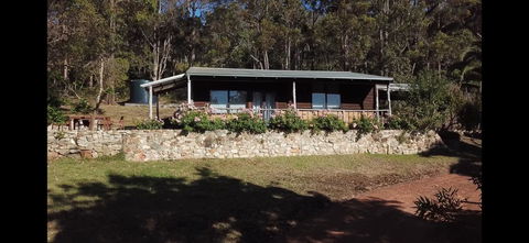 Kangaroo Valley Cottage - Tourism Guide 0