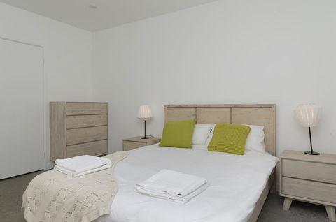 Sunset Place Apartments - Travel Agents 24