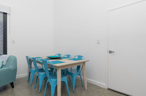 Sunset Place Apartments - Travel Agents 43