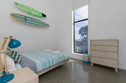 Sunset Place Apartments - Travel Agents 36