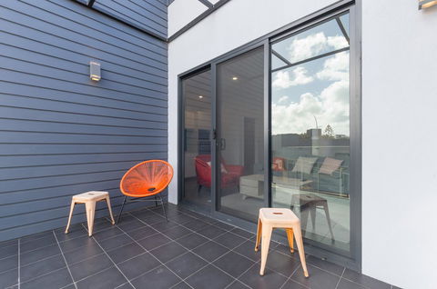 Sunset Place Apartments - Travel Agents 11