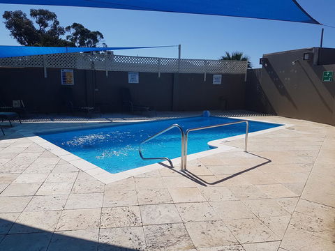 Mandurah Foreshore Motel - Travel Search 5
