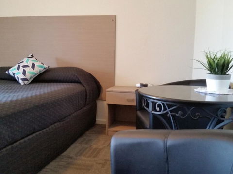 Mandurah Foreshore Motel - Travel Search 9