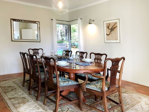 For The Birds Yallingup - Travel Agents 13