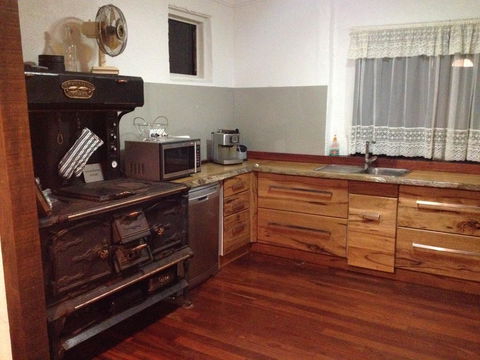 Nannup Bush Retreat - Travel Agents 33