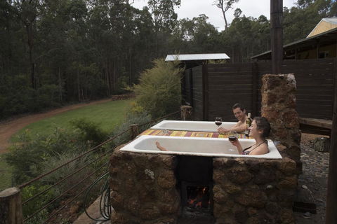 Nannup Bush Retreat - Travel Agents 1