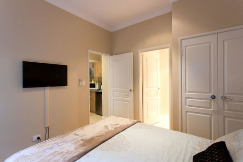 Sorrento Beach Manor - Tourism Guide 26