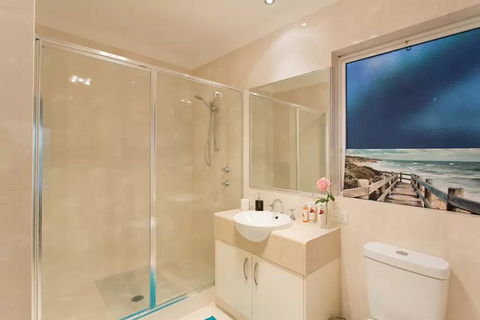 Sorrento Beach Manor - Tourism Guide 21