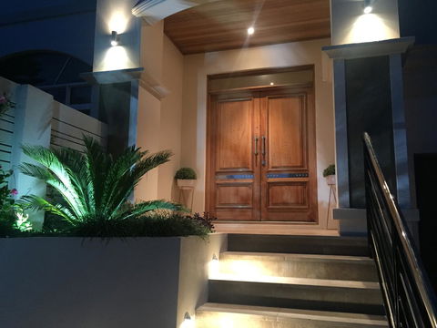 Sorrento Beach Manor - Tourism Guide 32