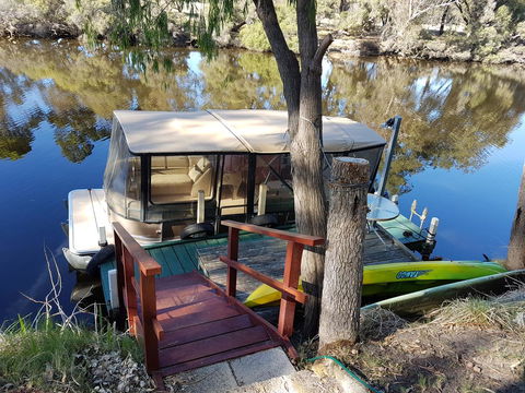 Amazing River House - Travel Agents 24