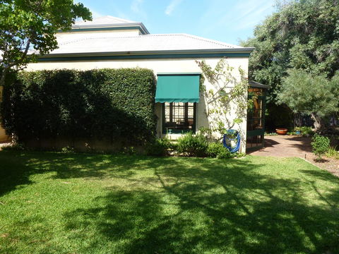 The Russell House - Travel Search 19