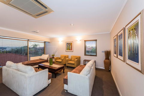 Perth Luxury Accommodation - Tourism Guide 19