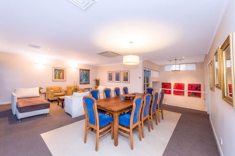 Perth Luxury Accommodation - Tourism Guide 7