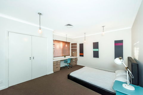 Perth Luxury Accommodation - Tourism Guide 15