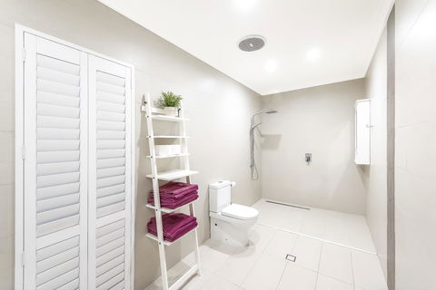 Perth Luxury Accommodation - Tourism Guide 13