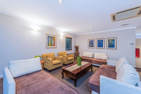 Perth Luxury Accommodation - Tourism Guide 8
