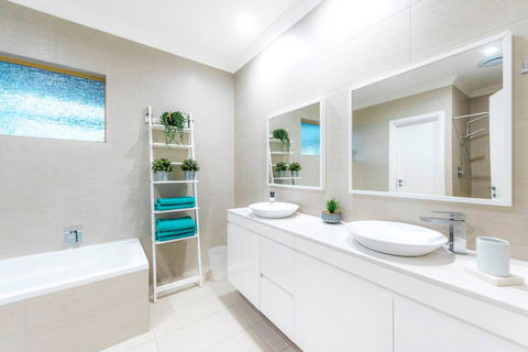 Perth Luxury Accommodation - Tourism Guide 16